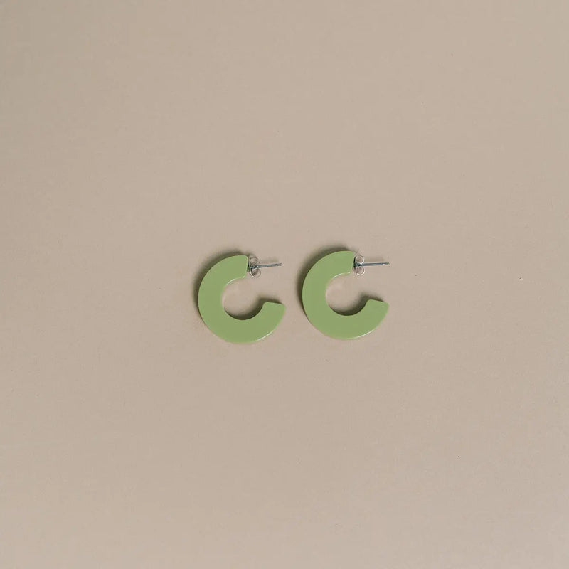 Ray Hoop In Kiwi Earrings