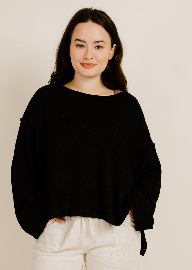Lucy pullover top