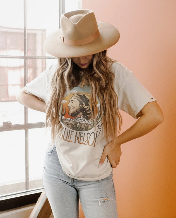 Willie Nelson Tee - In The Sky (Off White)