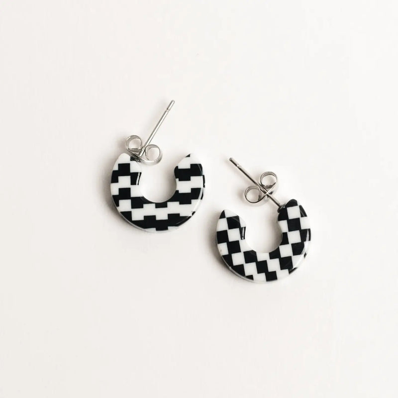 Mali Hoop Earrings In B+W checkered