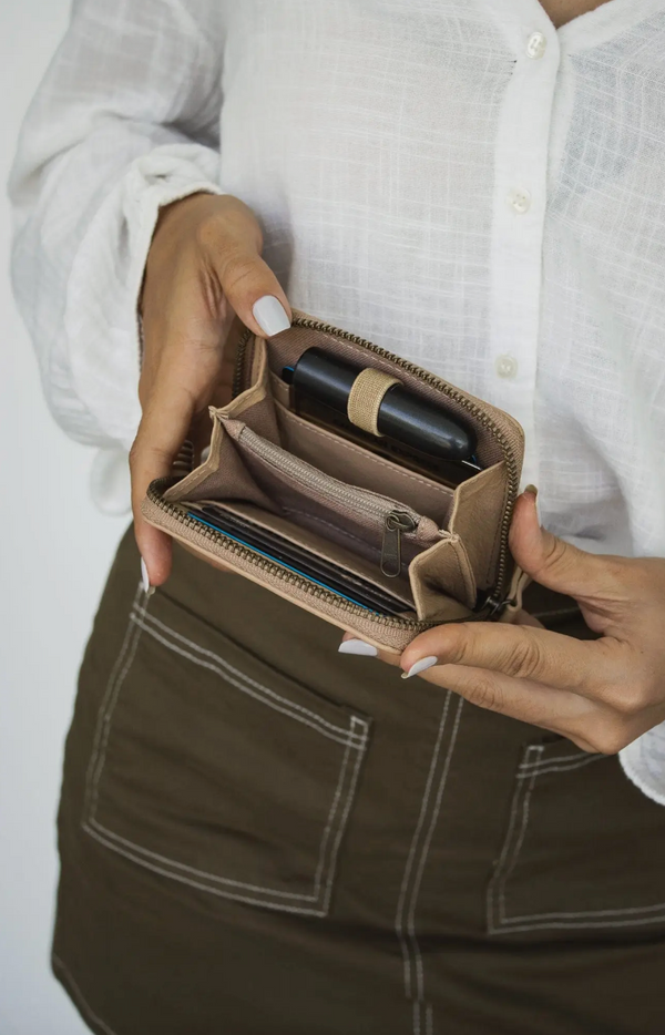 Quin Wallet - Sand