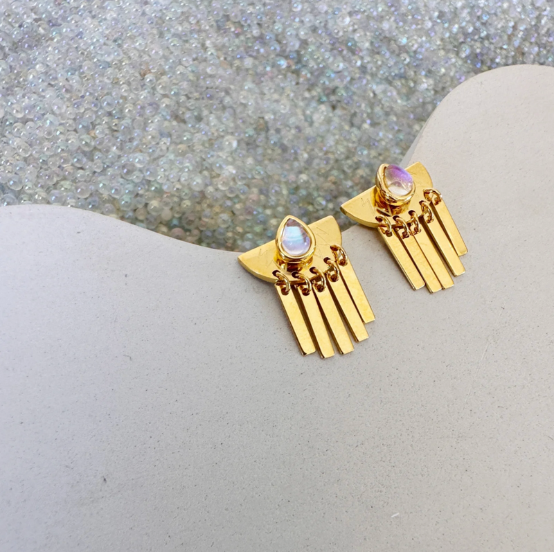 Ear Kit - Opal Teardrop + Cora Plate